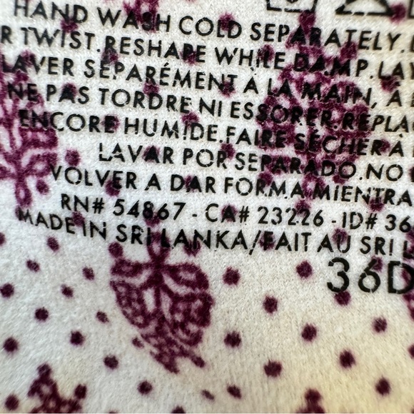 Victoria's Secret Bra Body By Victoria Lined Demi Cream Purple Paisley Sz 36D - Picture 4 of 10